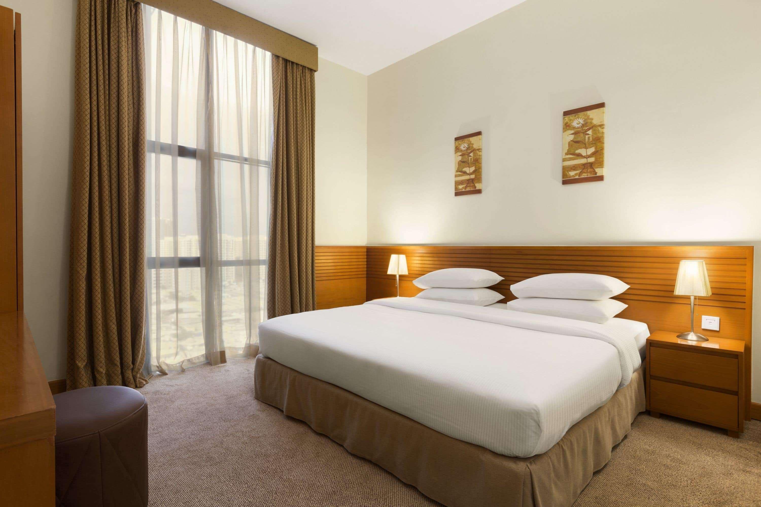 Ramada Hotel&Suites by Wyndham Ajman Bagian luar foto