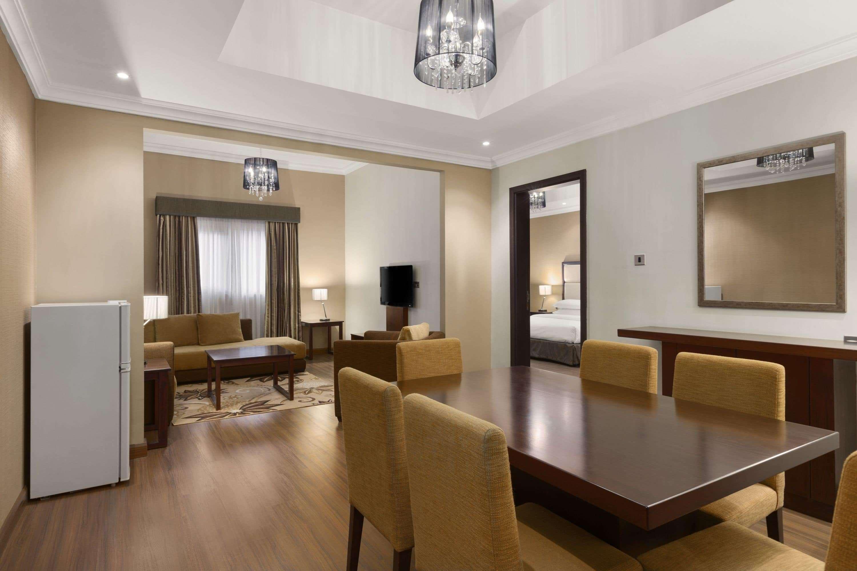 Ramada Hotel&Suites by Wyndham Ajman Bagian luar foto