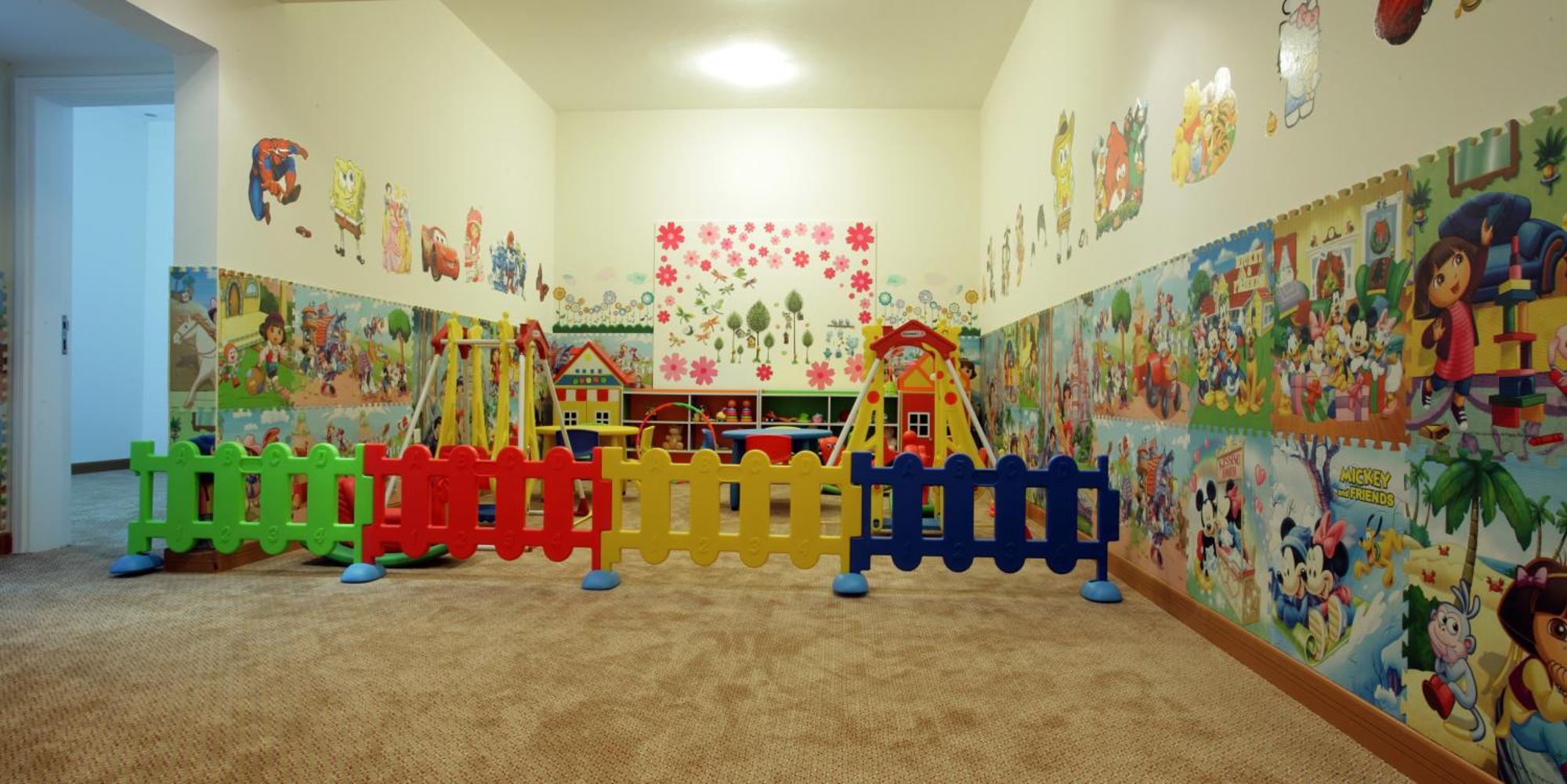 Ramada Hotel&Suites by Wyndham Ajman Bagian luar foto