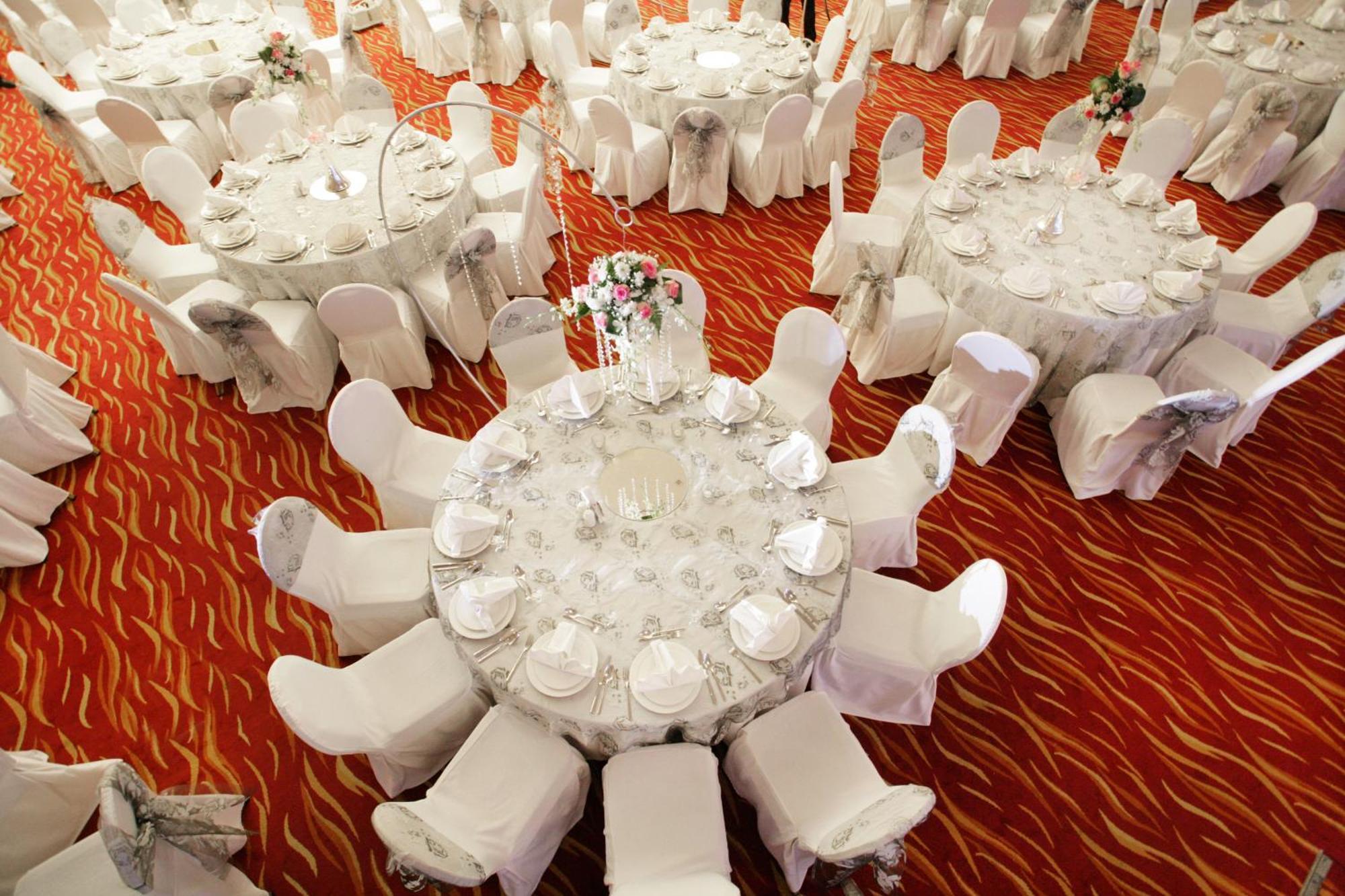 Ramada Hotel&Suites by Wyndham Ajman Bagian luar foto
