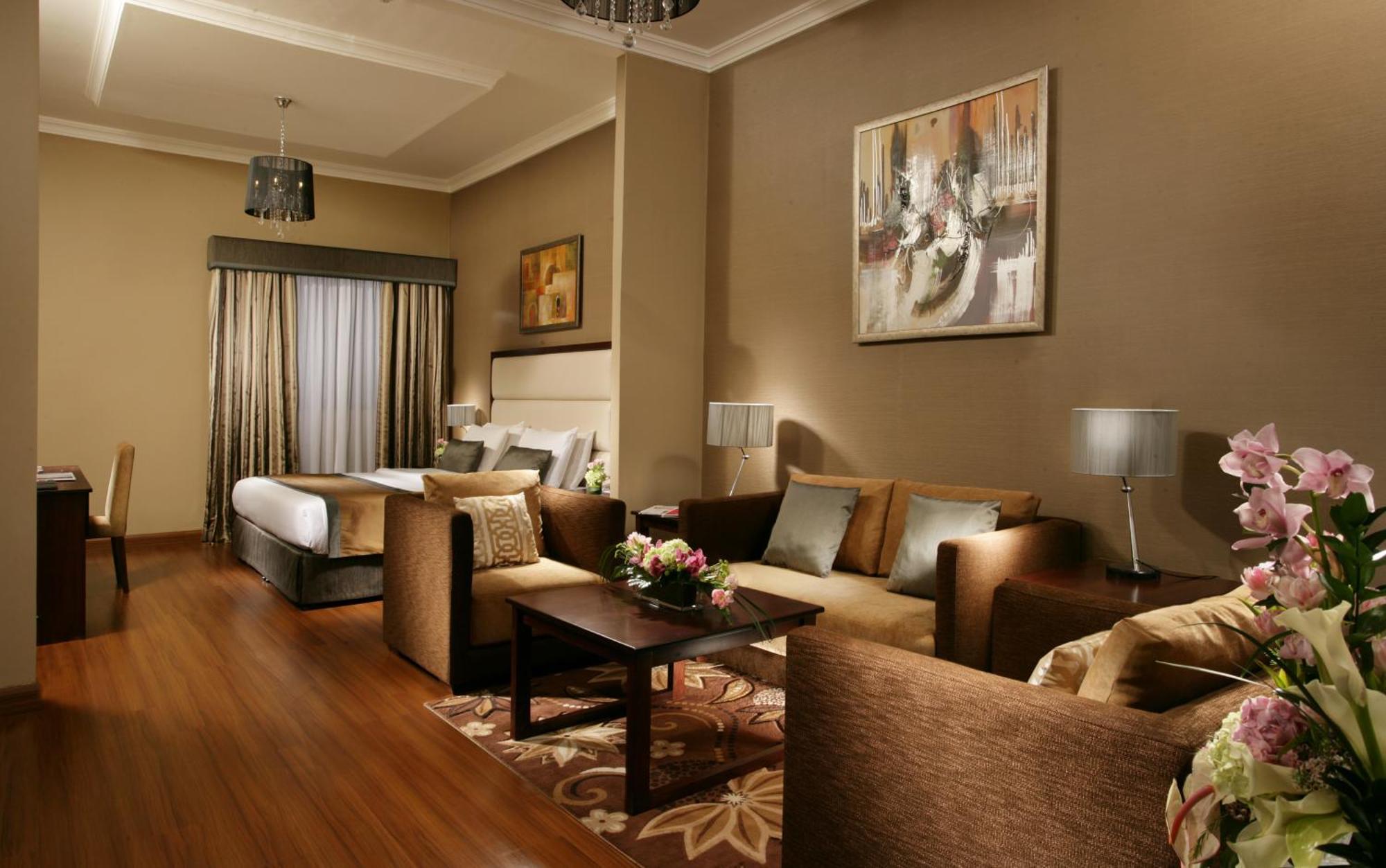 Ramada Hotel&Suites by Wyndham Ajman Bagian luar foto